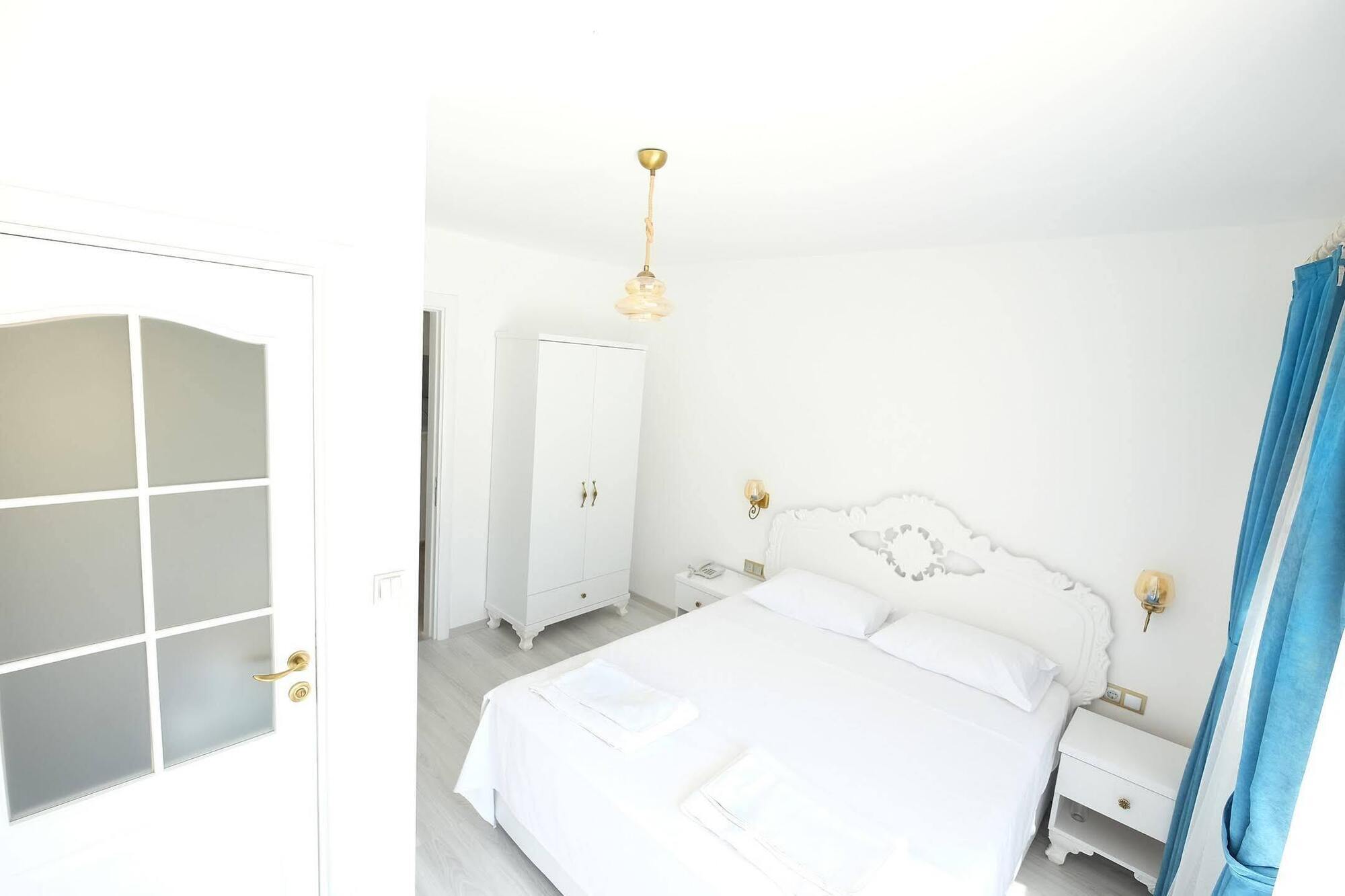 Bugra Alacati (Adults Only) Exteriör bild