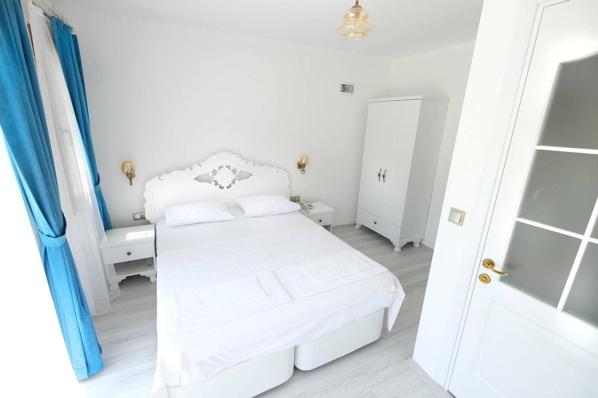 Bugra Alacati (Adults Only) Exteriör bild