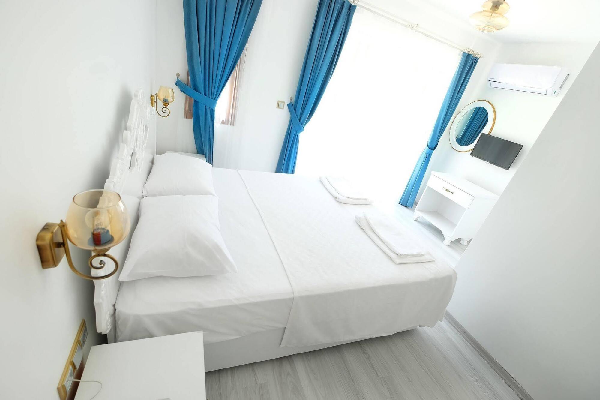 Bugra Alacati (Adults Only) Exteriör bild